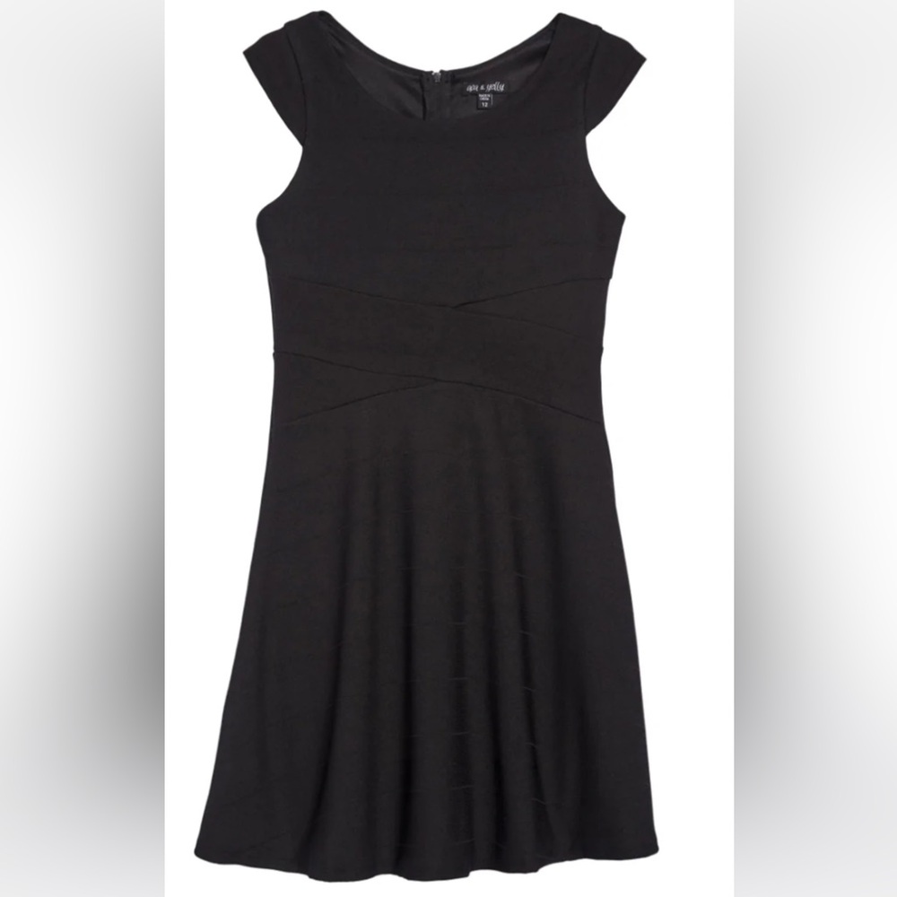 Ava & Yelly Girls Black Skater Dress Size 10